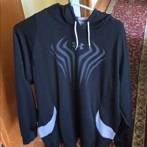 Under armour football hoodie like new